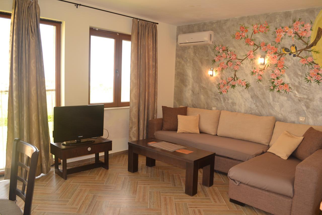 Seagarden Villa Resort Lozenets Buitenkant foto